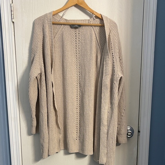 Chic Beige Knit Cardigan - Picture 1 of 7